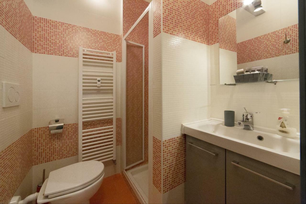 Centralissimo Con 2 E 2 Bagni